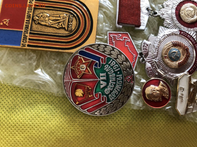 Значки разные 4.10.25 22.00 МСК . - IMG_6650