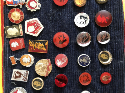 2. Значки разные 4.10.25 22.00 МСК . - IMG_6653