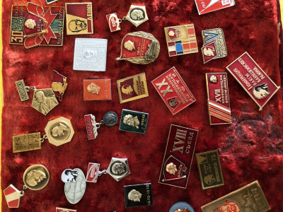 2. Значки разные 4.10.25 22.00 МСК . - IMG_6657