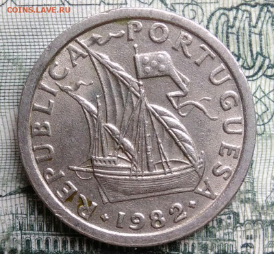 Португалия 2,5 эскудо 1982 года до 06.10.2025 - IMG_20250930_214105