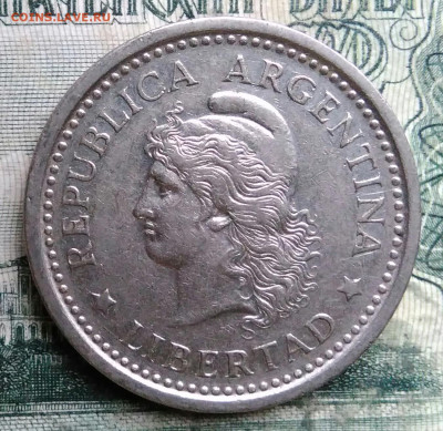 Аргентина 1 песо 1962 года до 13.10.2025 - IMG_20251007_231433