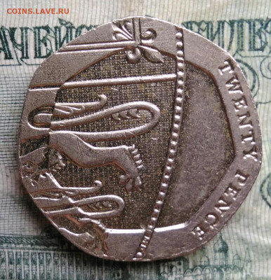 Великобритания 20 пенсов 2011 года до 13.10.2025 - IMG_20251008_210311