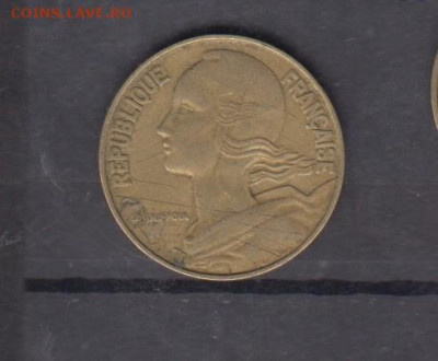 Франция 1964  20 сантимов до 20 10 - 579а