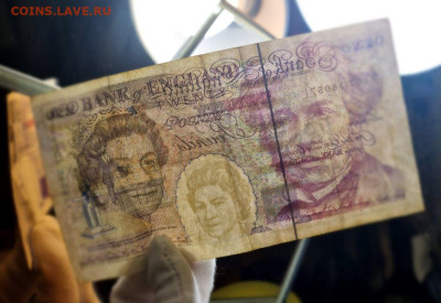 Англия 20 фунтов 1991 Великобритания до 26.10.2025 в 22:00 - Просвет (11)