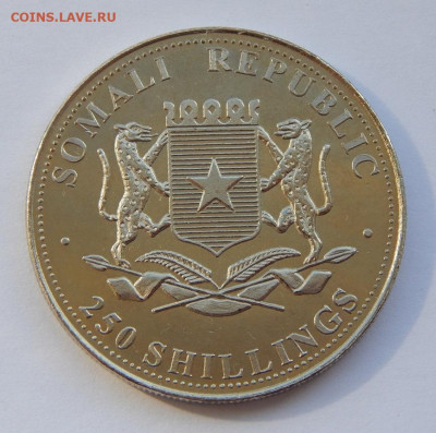 250 шиллингов 2001 года. Поль Сезанн, Большие купальщицы - DSCN9357.JPG