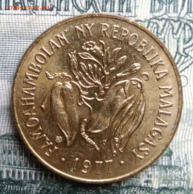 Мадагаскар 10 франков 1977 года до 03.11.2025 - IMG_20251029_001910
