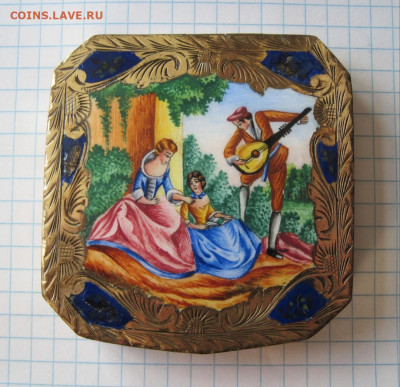 Пудреница с эмалью - П01