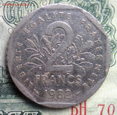 Франция 2 франка 1982 года до 03.11.2025 - IMG_20251030_212617