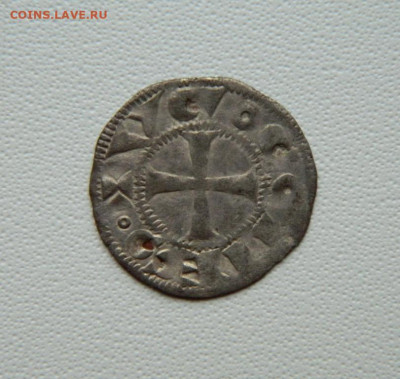 Денье Франция Ангулем 1100-1200 г.г. С рубля! до 06.11.25 - DSCN8795.JPG