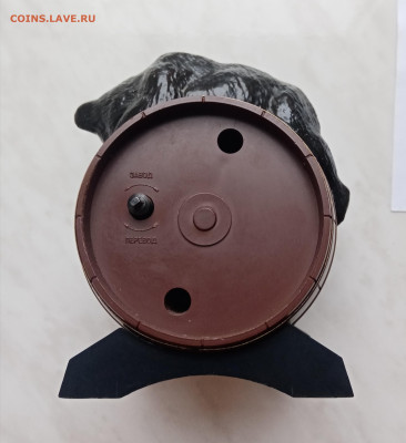 Часы красивые медведь с бочонком на ходу до 13.11.25 в 22:00 - IMG_20251107_142200