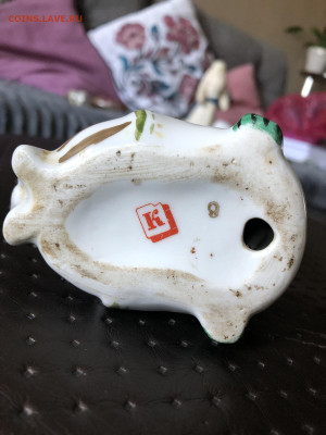 Фарфоровая статуэтка. - 3