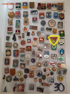 Значки различные ассорти 1 - фикс 15 руб - 13-11-25 - 2