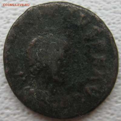 Рим IV века на определение (3 монеты) - IMG_5256.JPG