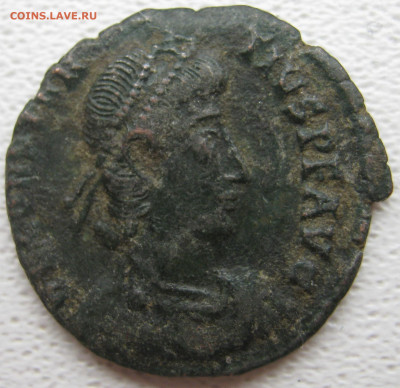 Рим IV века на определение (3 монеты) - IMG_5260.JPG
