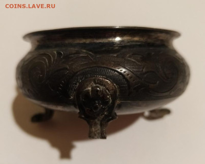 Серебряная солонка с дефектом на оценку. - 01
