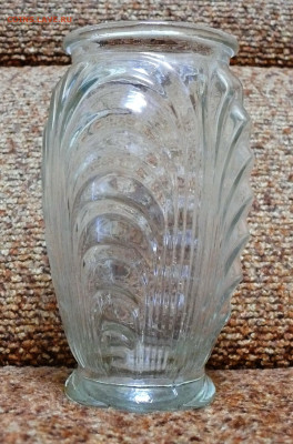 Винтажная стеклянная ваза - советская винтажная стеклянная ваза 2.JPG