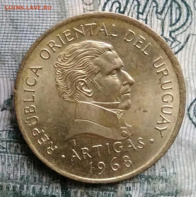 Уругвай 1 песо 1968 года до 01.12.2025 - IMG_20251127_221223