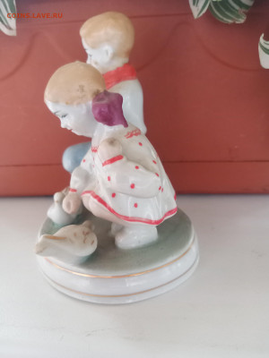 Статуэтка Дети кормят голубей.ЗХК.Полонне.2.12.25г.22-00МСК. - IMG_20251121_135705