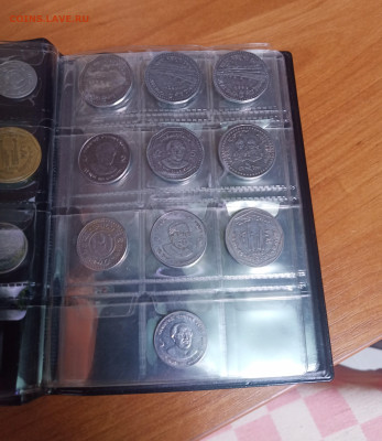 Альбом с Иностранными 19 монетами.9.12.2025г.22-00МСК. - IMG_20251202_194530