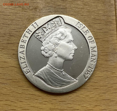 Шайба Остров Мэн 1 крона 1987 Регата Кубок Америки Трофей - IMG_3577.JPG