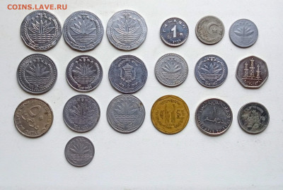 Альбом с Иностранными 19 монетами.9.12.2025г.22-00МСК. - IMG_20251203_102606~2