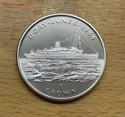 Шайба Остров Мэн 1 крона 1994 Высадка в Нормандии Корабль - IMG_3560.JPG