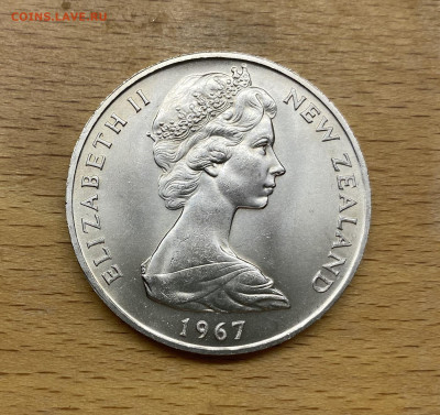Крона Шайба Новая Зеландия 1 доллар 1967 Герб - IMG_3641.JPG