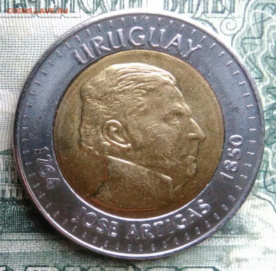 Уругвай 10 песо 2000 года до 08.12.2025 - IMG_20251206_052504