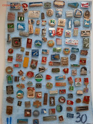 Значки различные ассорти 1 - фикс 15 руб - 23-12-25 - 20251220_111008