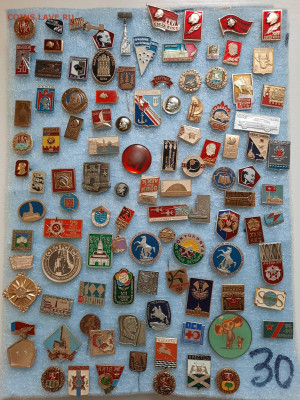 Значки различные ассорти 2 - фикс 15 руб - 23-12-25 - 20251220_111226