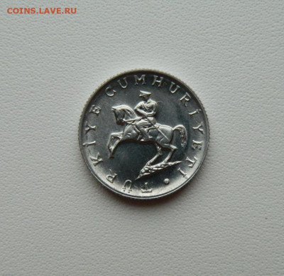 Турция 5 лир 1981 г. (Ататюрк)  С рубля! до 24.12.25 - DSCN9963.JPG