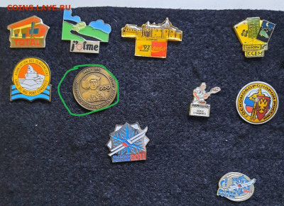 Значки различные ассорти 3 - фикс 25 руб - 23-12-25 - по 25