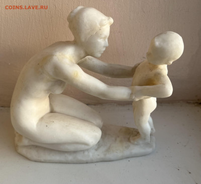 Статуэтка. Женщина с ребенком. - IMG_9368