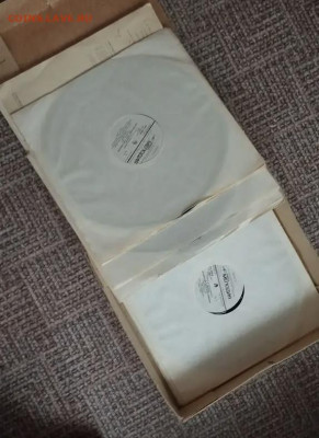 Виниловые пластинки полный комплект - 82938861-27EB-4346-BE96-770C9B0B8425