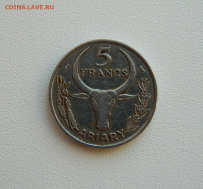 Мадагаскар 5 франков 1967 г. (Фауна) С рубля! до 22.01.26 - DSCN0691.JPG
