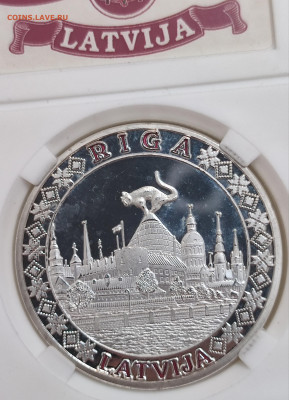 Латвия, Рига, Дом с черными котами - IMG_20260210_231221