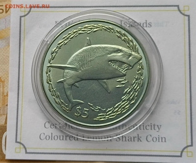 Виргинские острова 5 долларов 2016. Лимонная акула. Титан - 102