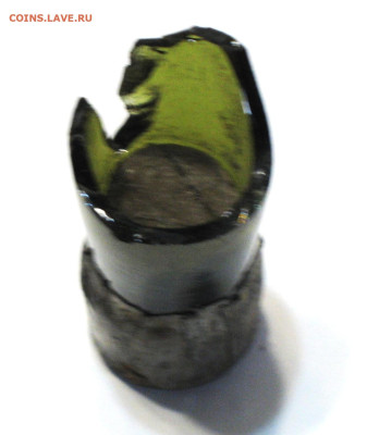 Бутылка до 1917г БОРЖОМЪ - IMG_0005.JPG